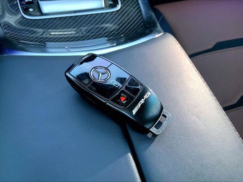 Certified 2025 Mercedes-Benz G 63 AMG 4MATIC image 15