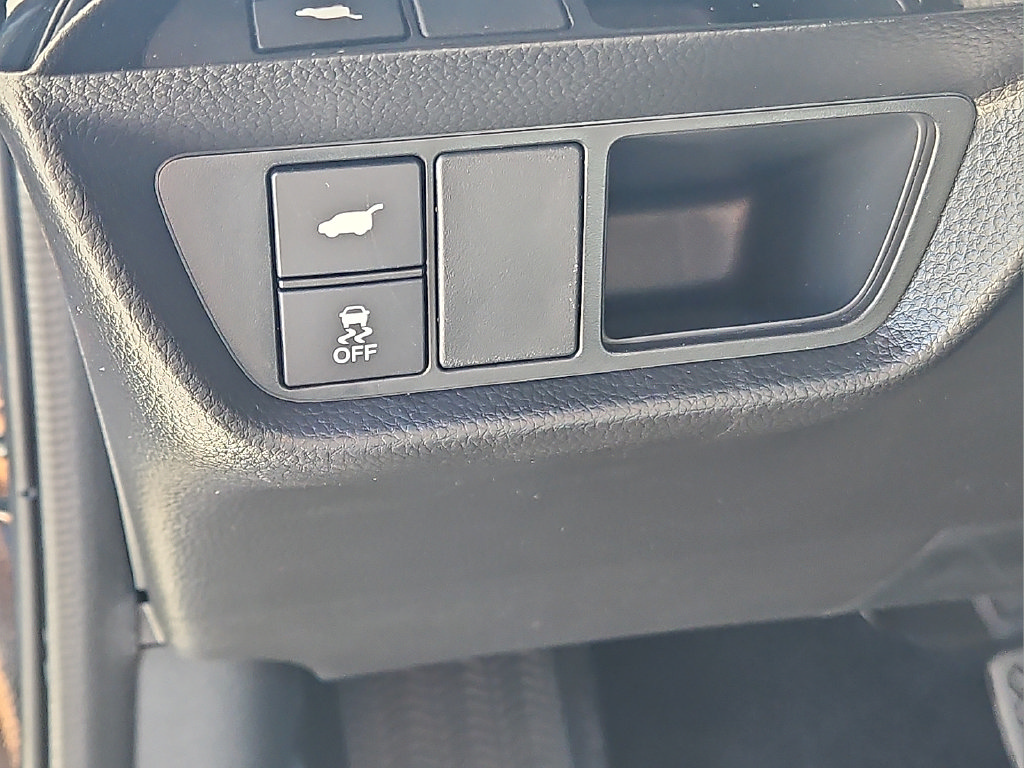 Used 2025 Acura ADX FWD image 20
