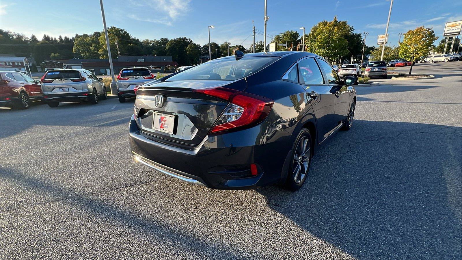 Used 2020 Honda Civic EX image 4