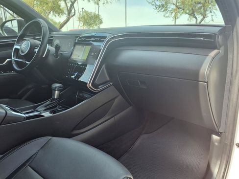 Certified 2024 Hyundai Santa Cruz Limited AWD/4WD image 10