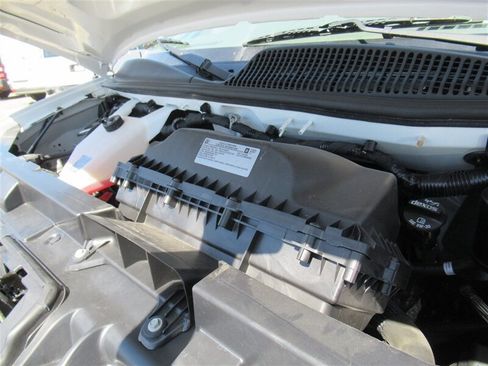 Used 2021 GMC Savana 3500 Extended w/ Power Convenience Package image 31