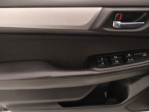 Used 2019 Subaru Outback 2.5i Premium w/ Popular Package #2 image 16