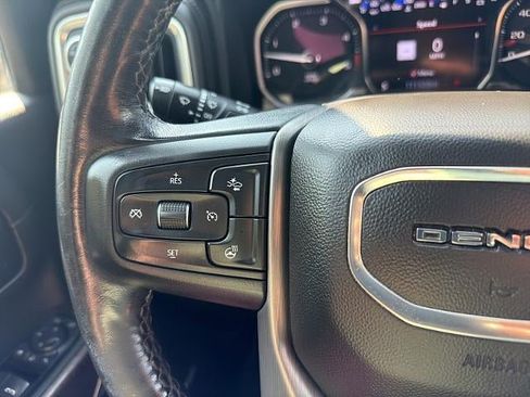 Used 2022 GMC Sierra 3500 Denali w/ Denali Ultimate Package AWD/4WD image 34
