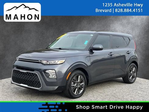 Used 2021 Kia Soul S image 1