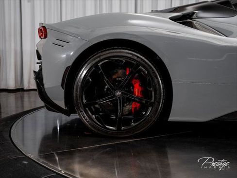 Used 2022 Ferrari SF90 Spider AWD/4WD image 28