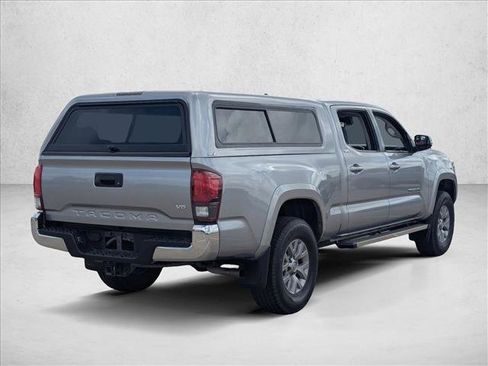 Used 2019 Toyota Tacoma SR5 image 5