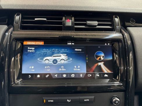 Used 2018 Land Rover Discovery SE image 85