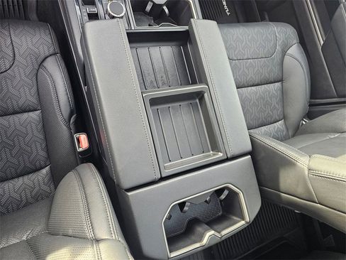 Used 2023 Toyota Tundra Limited image 29