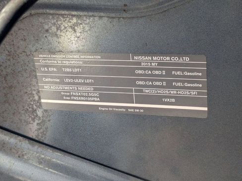 Used 2015 Nissan Rogue S image 24