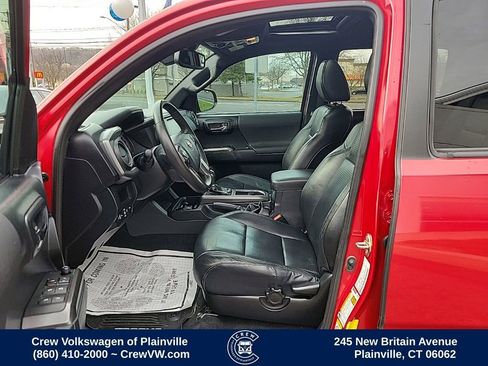 Used 2019 Toyota Tacoma TRD Off-Road image 15