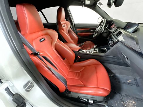 Used 2018 BMW M3 image 28