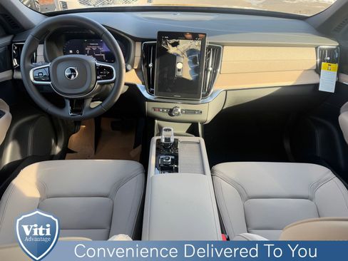 New 2026 Volvo XC90 B6 Plus w/ Protection Package Premier AWD/4WD image 2