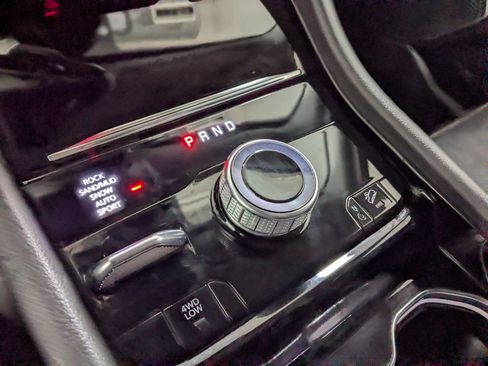 Used 2022 Jeep Grand Cherokee Limited 4xe w/ Luxury Tech Group II AWD/4WD image 19