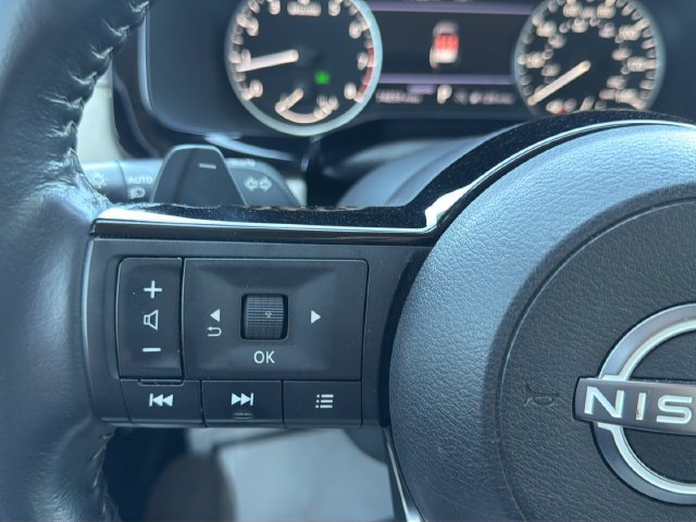 Used 2023 Nissan Pathfinder SV FWD image 21