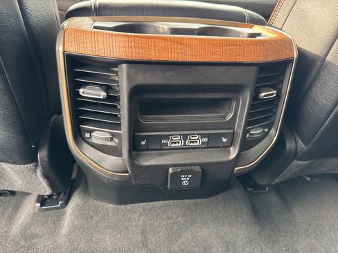 Used 2022 RAM 1500 Limited w/ Trailer Tow Group (B) image 49