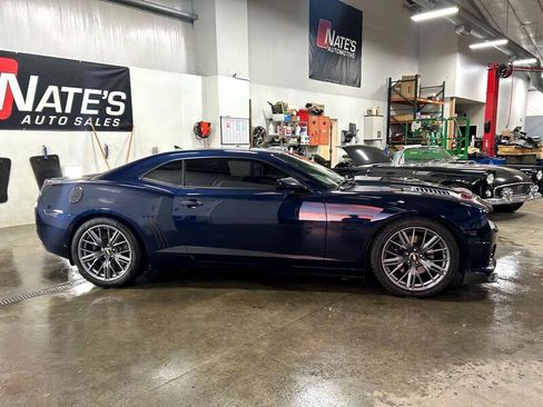 Used 2010 Chevrolet Camaro SS w/ RS Package image 8
