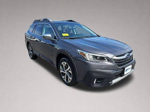 Used 2020 Subaru Outback Touring AWD/4WD image 1