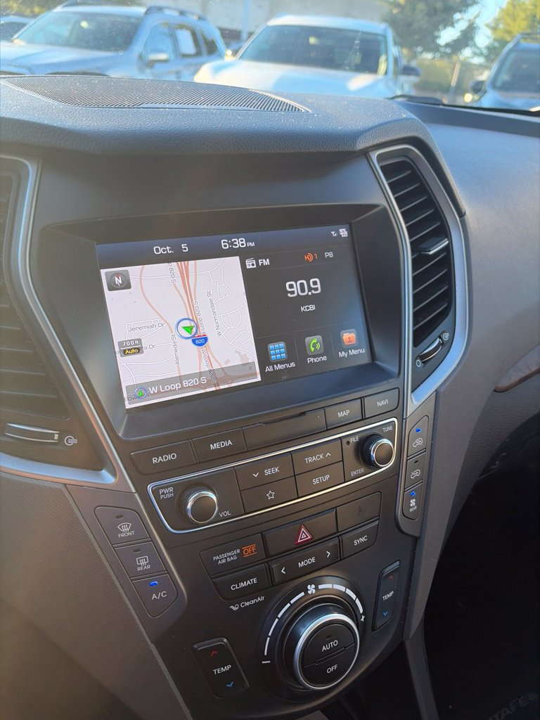 Used 2019 Hyundai Santa Fe XL FWD image 7