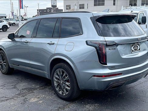 Used 2024 Cadillac XT6 Sport w/ LPO, ONYX Package AWD/4WD image 5