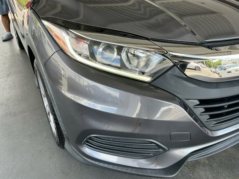 Used 2022 Honda HR-V LX image 27