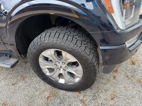Used 2021 Ford F150 Platinum w/ Equipment Group 701A High AWD/4WD image 32