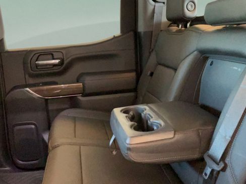 Used 2022 Chevrolet Silverado 1500 LT Trail Boss w/ Convenience Package II AWD/4WD image 27