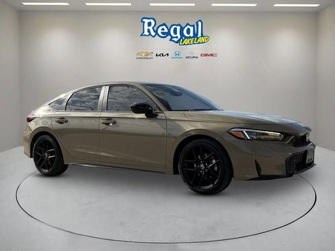 Used 2025 Honda Civic Sport image 1