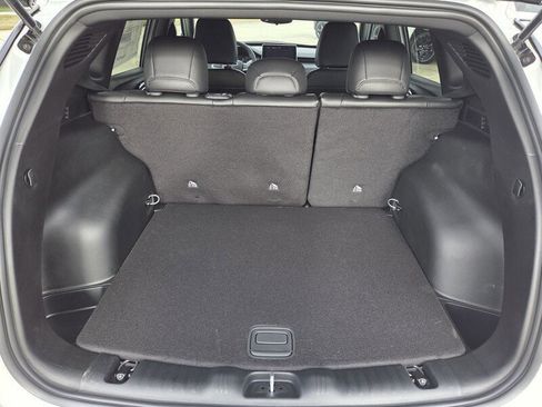 New 2026 Jeep Compass Latitude image 13