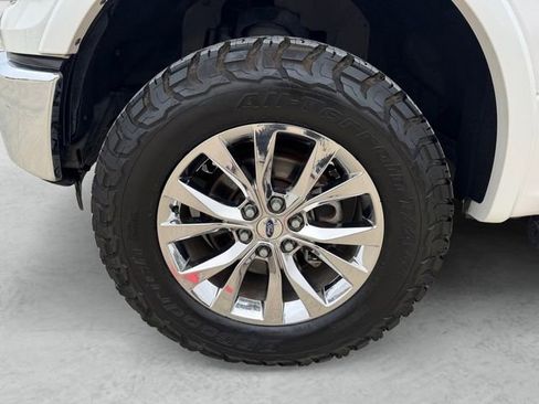 Used 2016 Ford F150 Lariat image 23