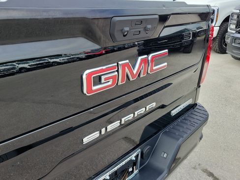 Used 2024 GMC Sierra 1500 Elevation image 27