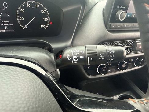 Used 2025 Honda HR-V Sport image 35