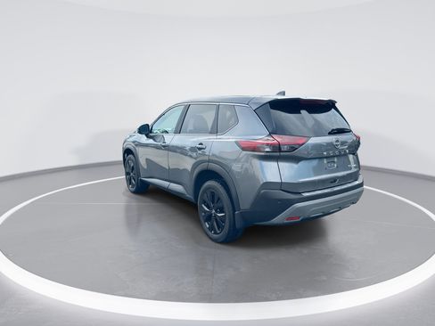 Used 2023 Nissan Rogue SV AWD/4WD image 7