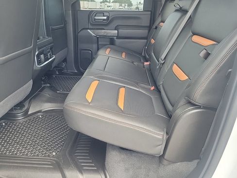 Certified 2021 GMC Sierra 2500 AT4 w/ AT4 Premium Plus Package AWD/4WD image 15
