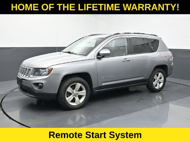 Used 2017 Jeep Compass Latitude AWD/4WD image 10