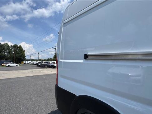 Used 2023 RAM ProMaster 2500 FWD image 25
