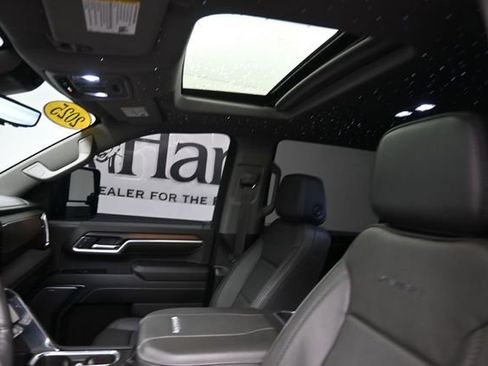 Used 2025 GMC Sierra 2500 Denali w/ Denali Reserve Package AWD/4WD image 14