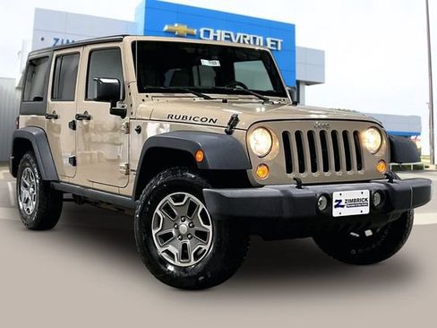 Used 2016 Jeep Wrangler Unlimited Rubicon AWD/4WD image 1