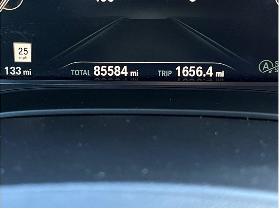 Used 2018 BMW 530i RWD image 22
