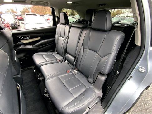 Certified 2022 Subaru Ascent Limited w/ Technology Package image 19