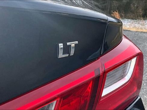 Used 2023 Chevrolet Malibu LT image 23