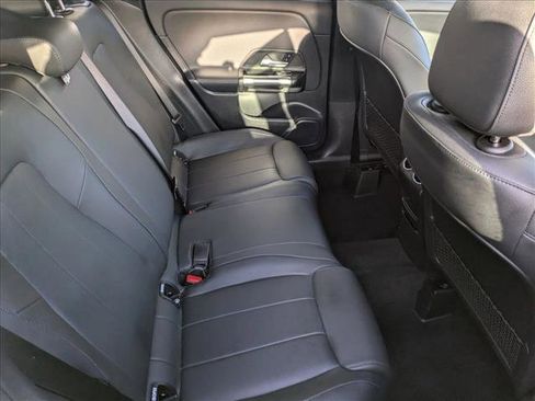 Certified 2025 Mercedes-Benz GLA 250 GLA 250 image 18