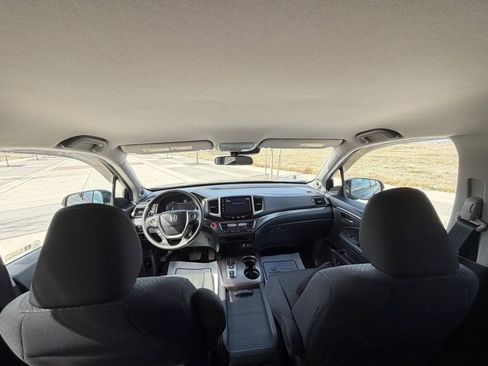 Used 2020 Honda Ridgeline Sport image 21