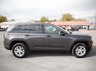 Used 2023 Jeep Grand Cherokee Limited video 2