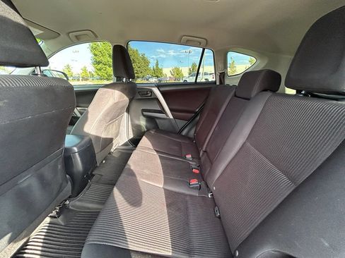 Used 2018 Toyota RAV4 LE w/ All Weather Liner Package AWD/4WD image 26