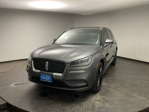Used 2021 Lincoln Corsair Reserve image 3