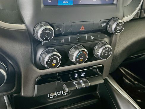 Used 2023 RAM 1500 Big Horn AWD/4WD image 15