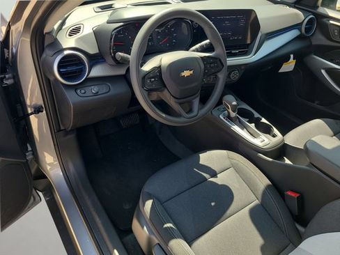 New 2026 Chevrolet Trax LS FWD image 18