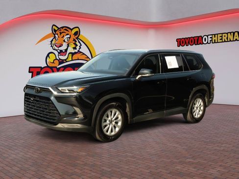 Used 2025 Toyota Grand Highlander AWD image 1