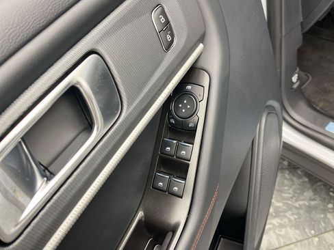 New 2026 Ford Explorer ST-Line AWD/4WD image 9