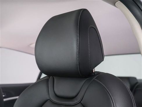 New 2026 Genesis G70 2.5T image 17